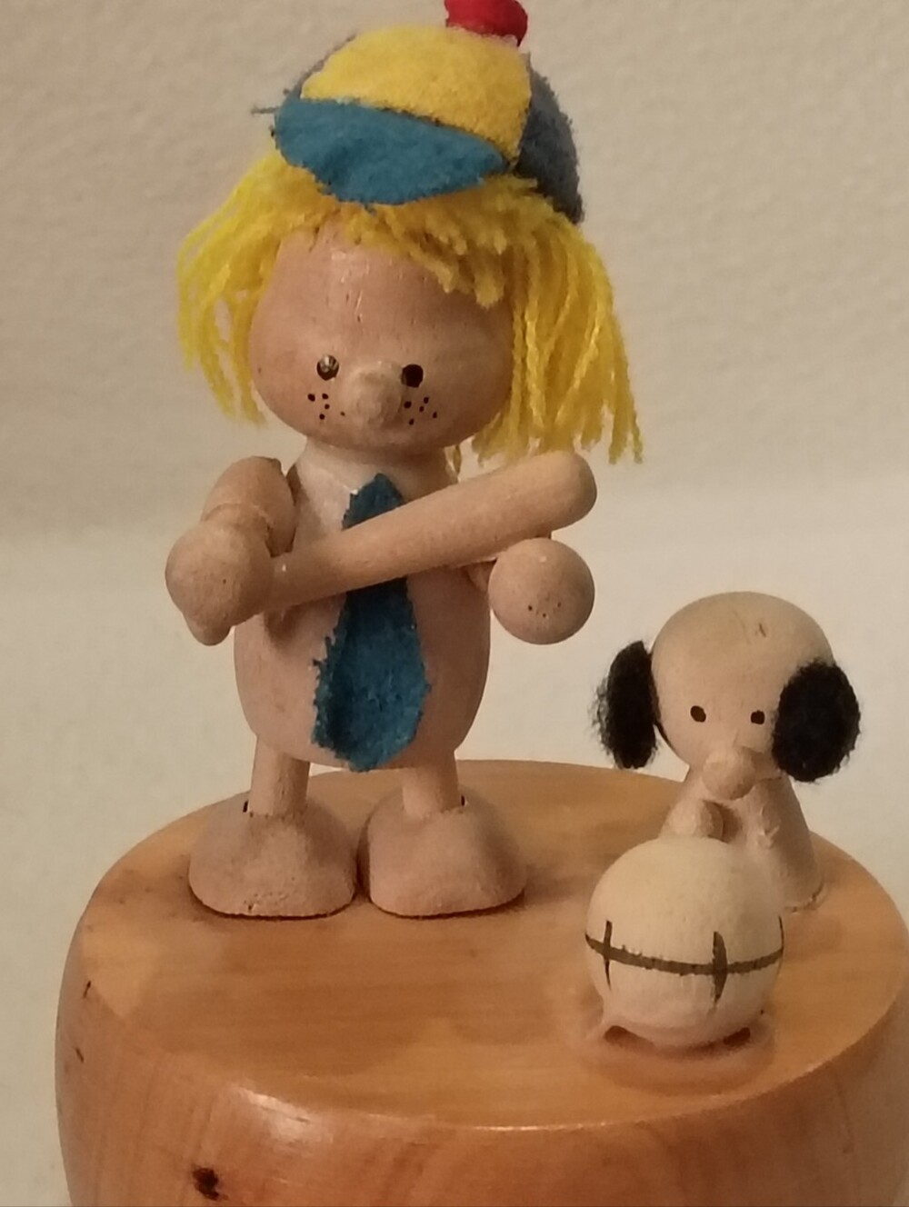 Vintage Wooden Musical Collectible As Is